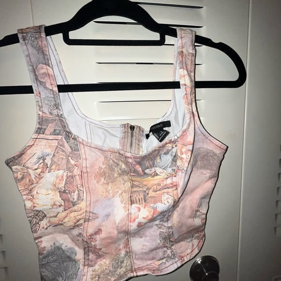 Forever 21 Tops - Forever 21 Artistic Print Crop Top